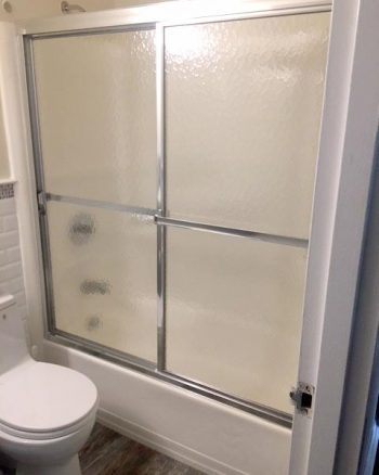 Lucette 158 with Spraylite glass